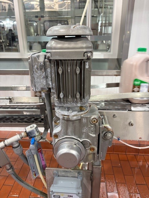 Kwik Trip M4 Mount