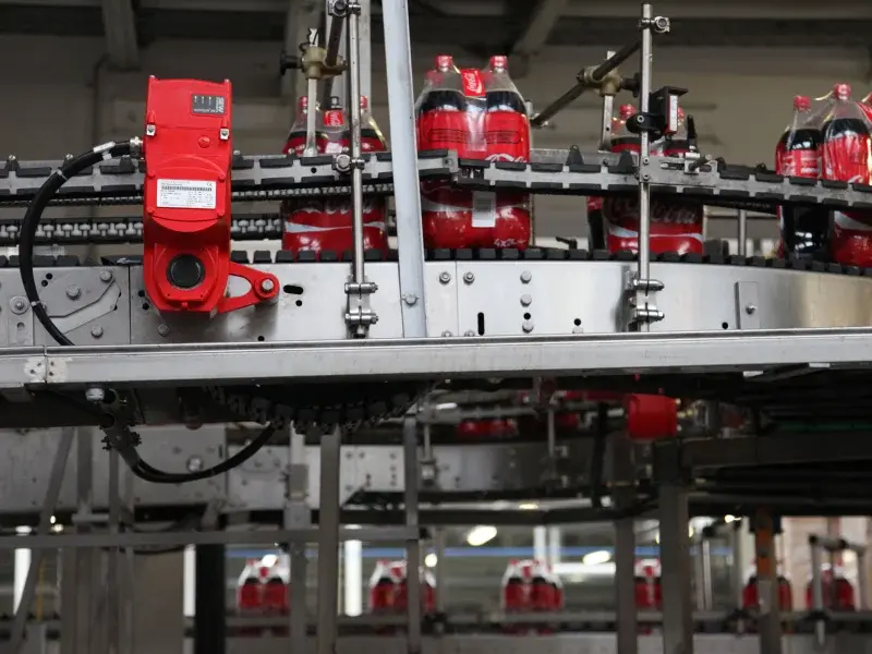 case-study-coca-cola-hbc-transport-packaging-units-movigear-800x600